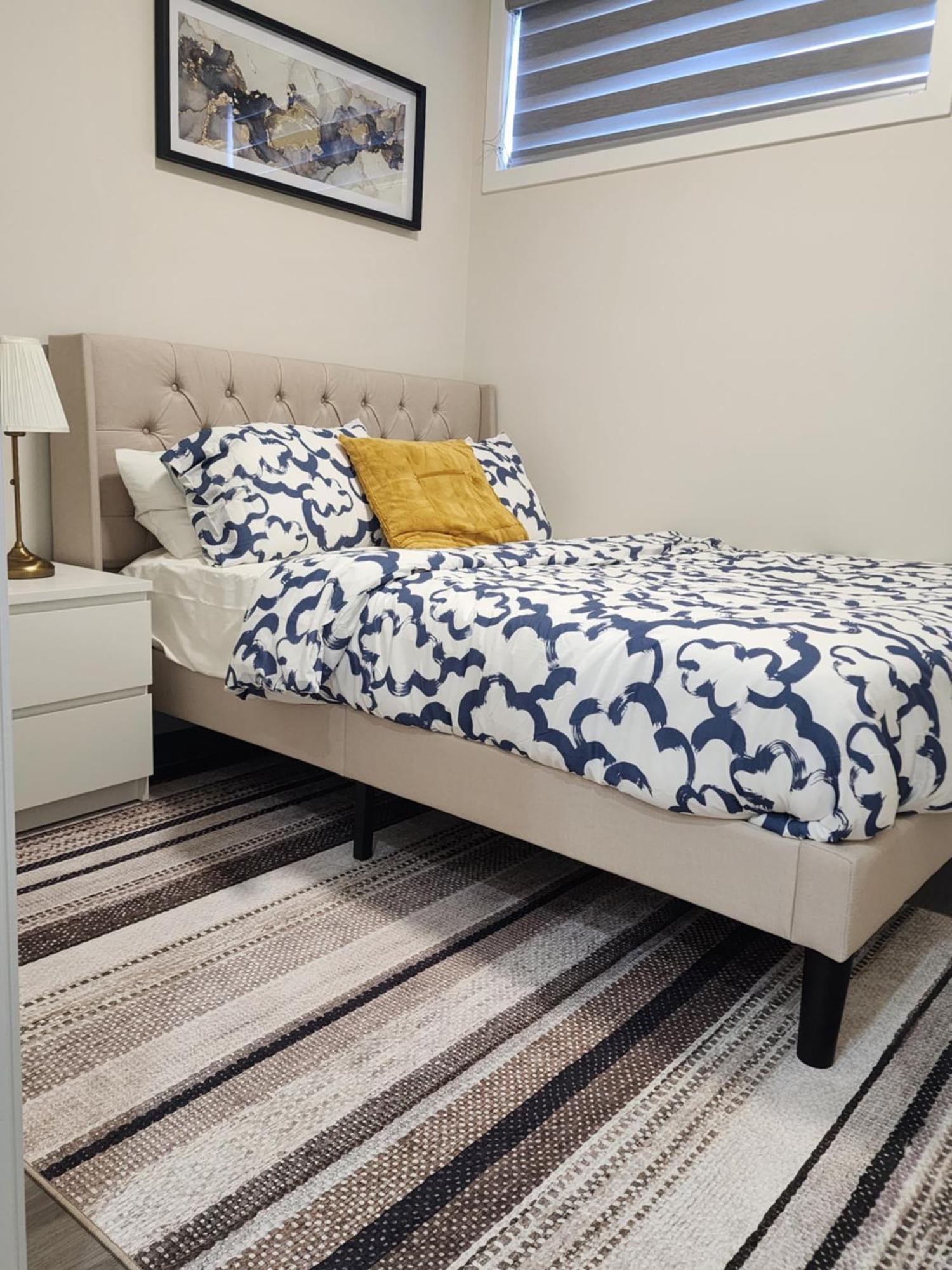 Trendy 2-Bed Oasis Awaits! YYC Exterior foto